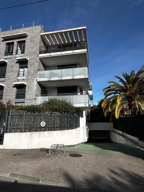 appartement 2 pièces - NICE