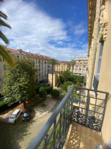Appartement en Location à Nice / 2 pièces 40m2
